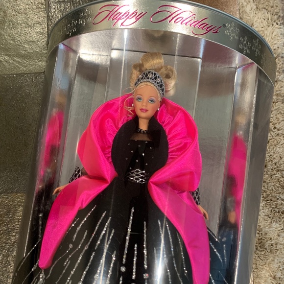 NWT 1998 Happy Holidays Special Edition Barbie Doll SEALED - MIB – NRFB - RARE - Picture 1 of 7